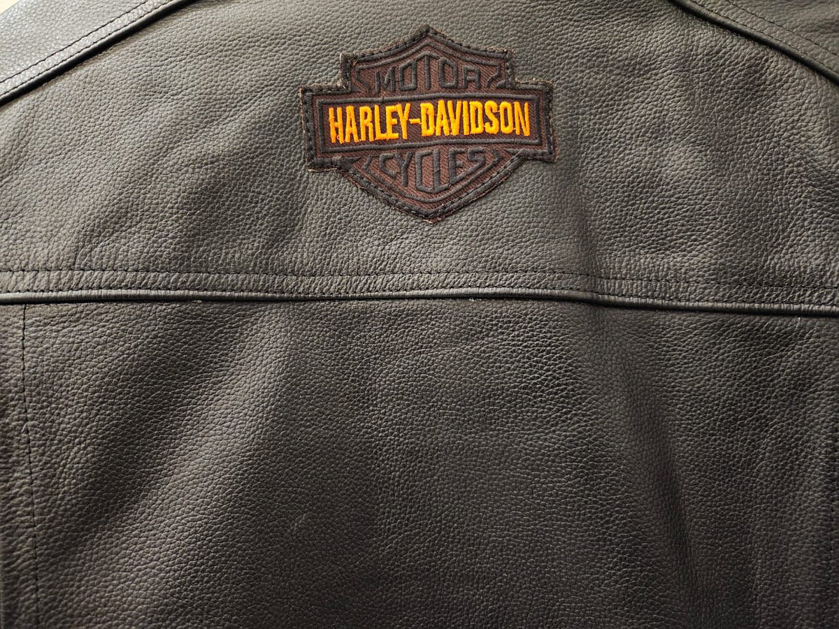 Harley-Davidson Classic Cruiser Leather Jacket – Timeless Rider’s Style